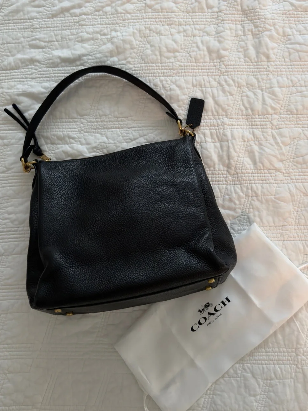 Coach Shay Black Pebbled Leather Bag 💼 - Picture 3 of 6